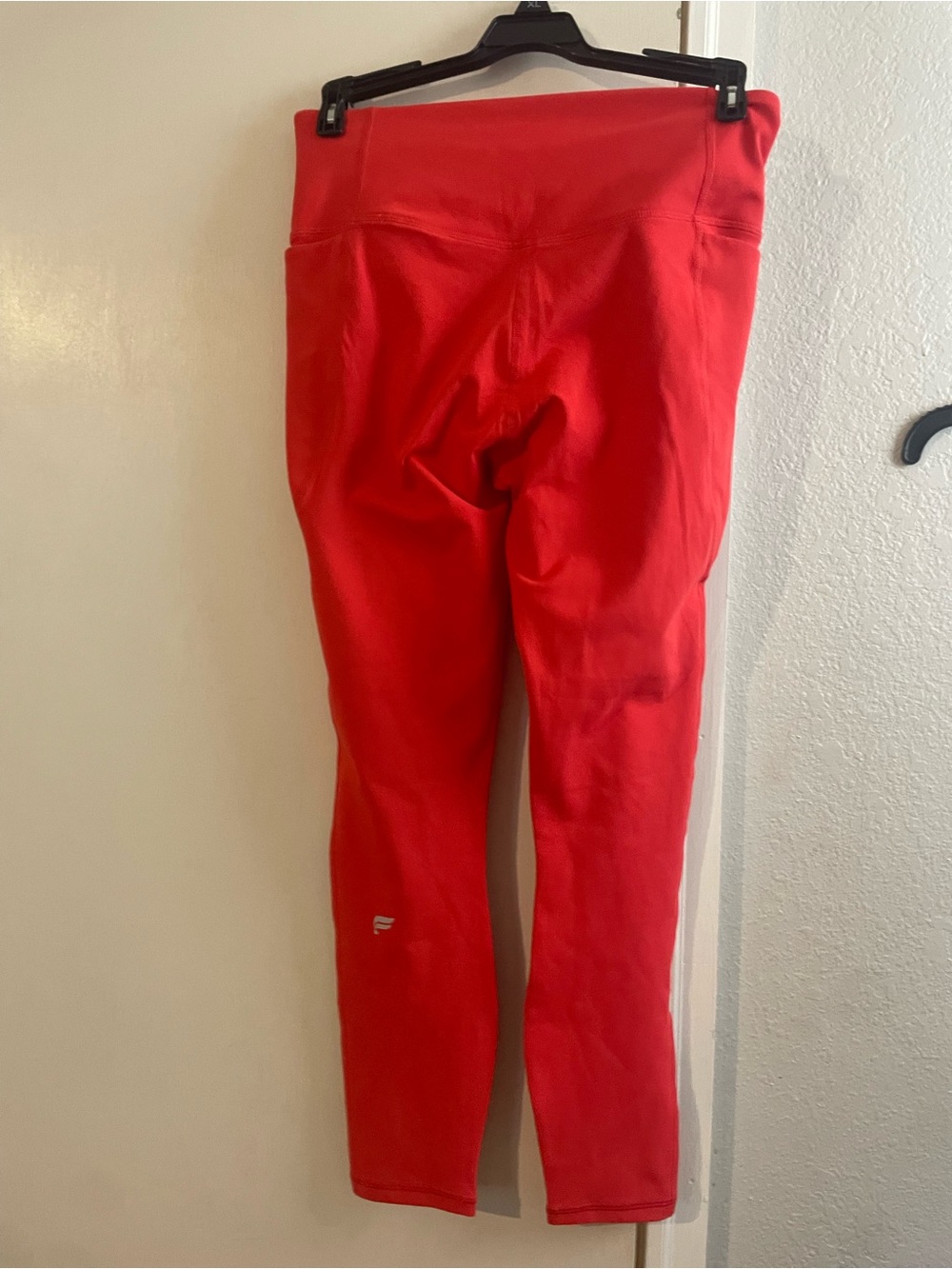 Fabletics Oasis PureLuxe HW Crossover 7/8 Leggings - Picture 4 of 5